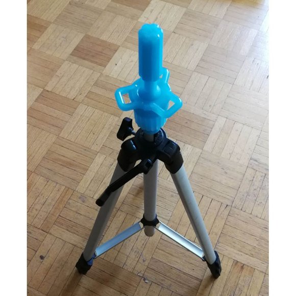 Mannequin head tri pod stand - Picture 1 of 4